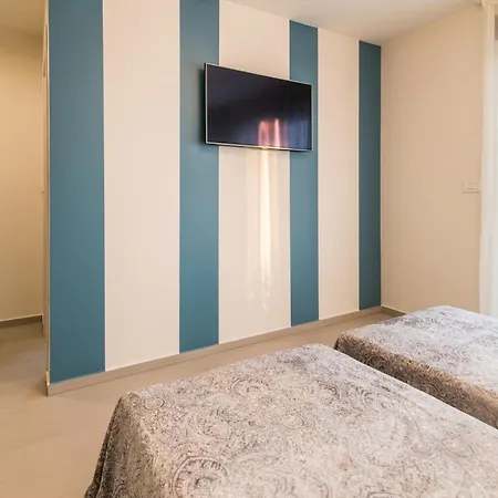 Salvia With Pool Villa