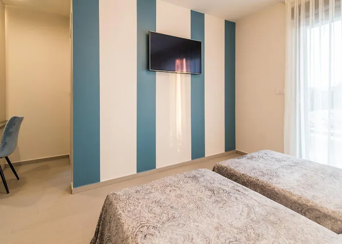 Salvia With Pool Vila