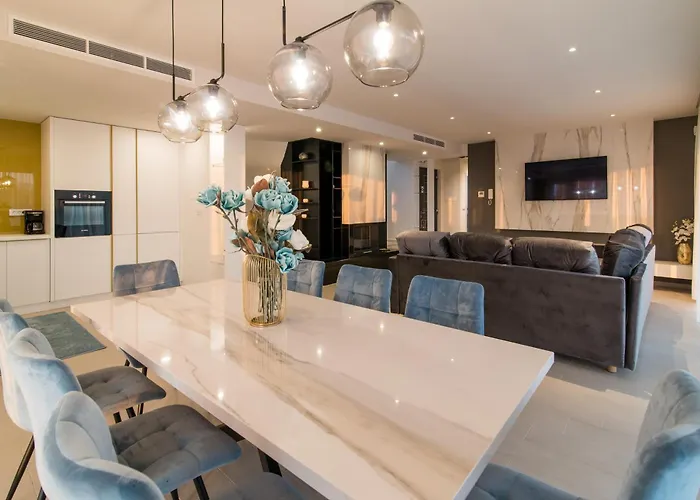 Vila Salvia With Pool